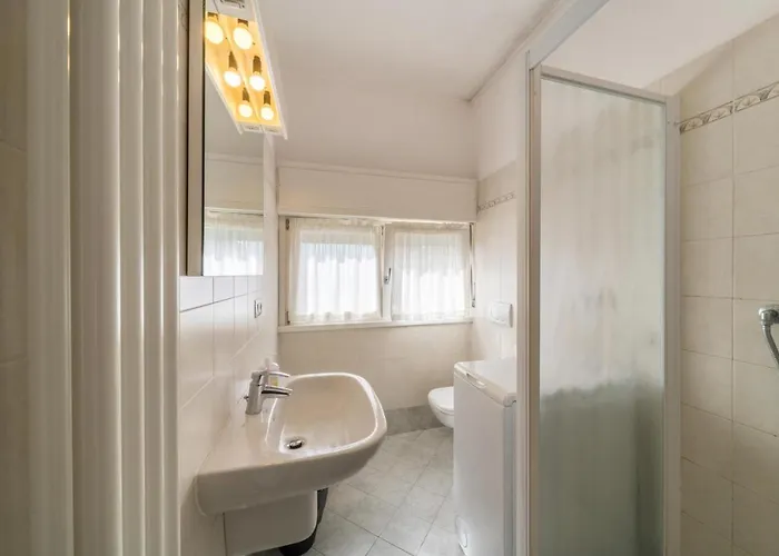 Casa Vista Cipressi 公寓 *