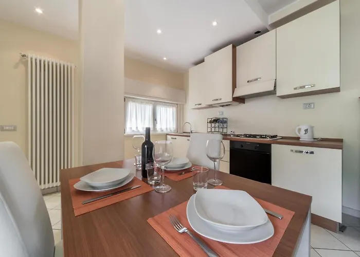 Casa Vista Cipressi 公寓 *