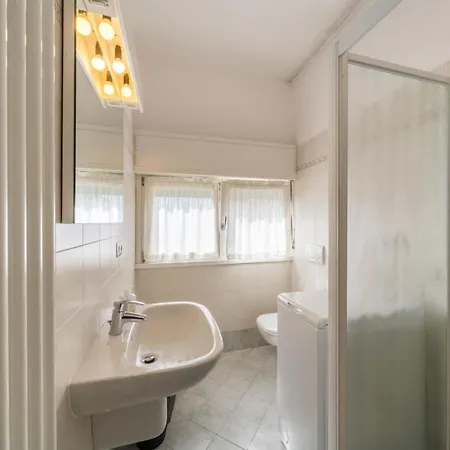 Casa Vista Cipressi דירה *